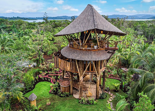 A treehouse at Nayara Bocas del Toro