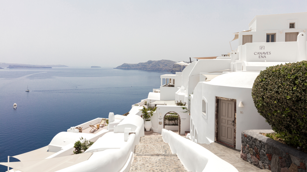 The classical Santorini design with luxury aesthetic at Canaves Ena